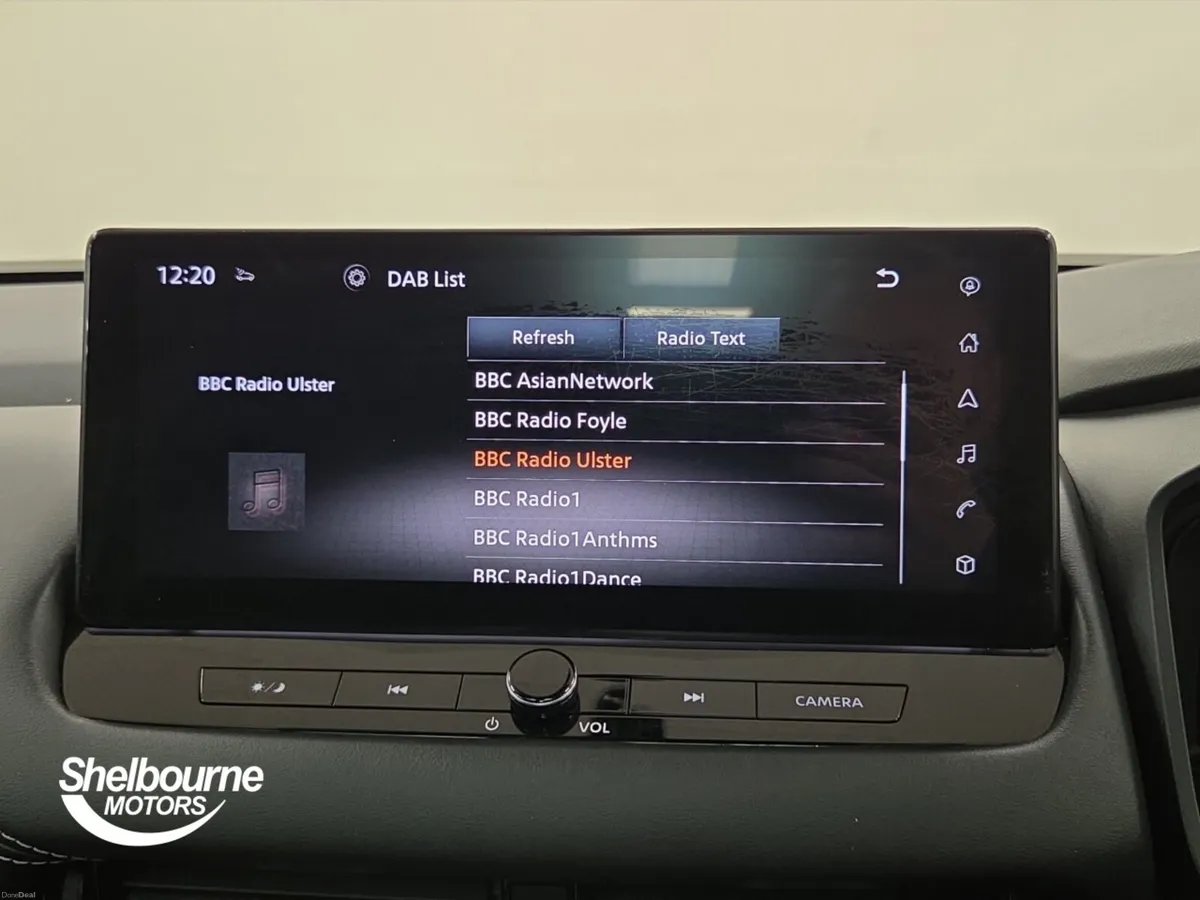 Nissan Qashqai 1.3 DiG-T MH N-Connecta 5dr - Image 5