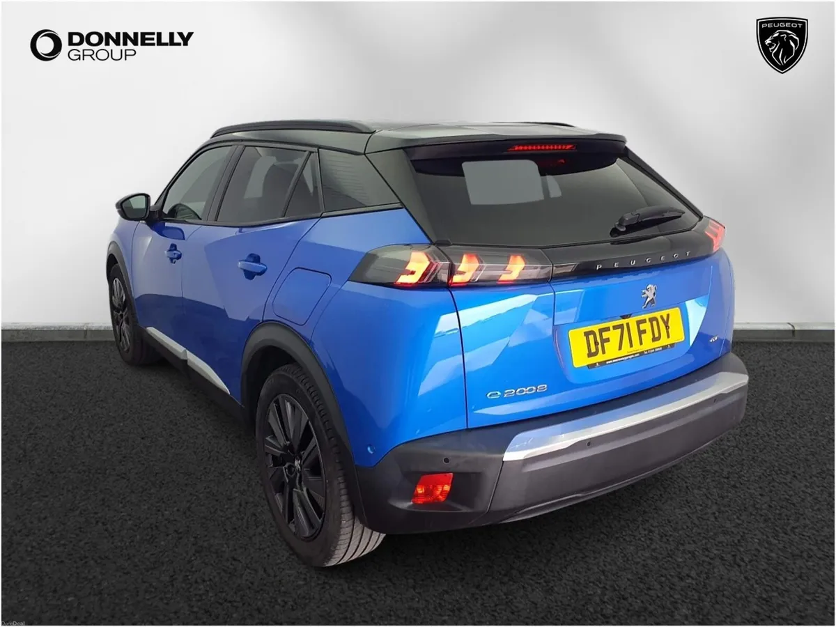 Peugeot 2008 E- Electric Estate GT Premium - Image 2