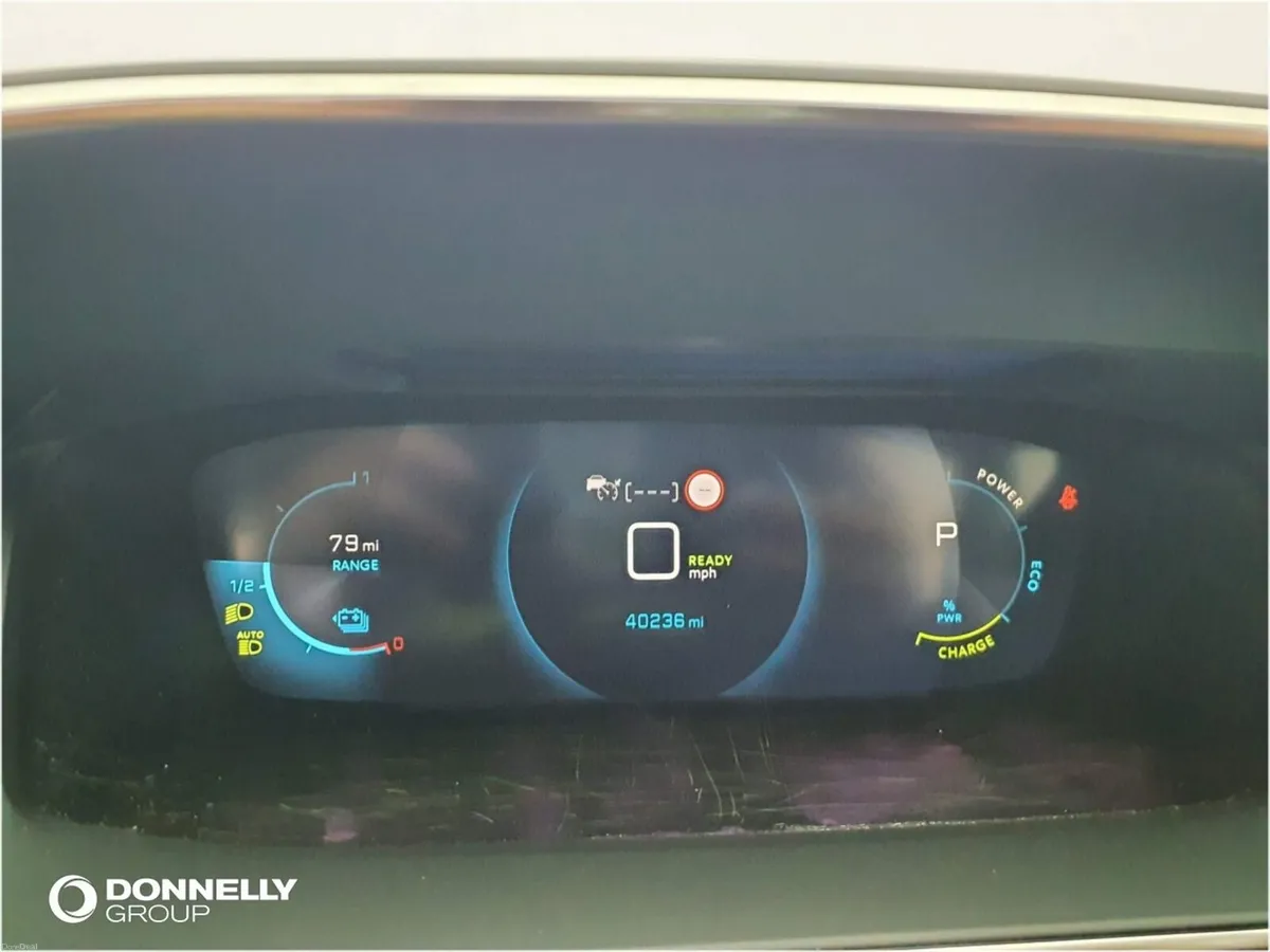 Peugeot 2008 E- Electric Estate GT Premium - Image 5