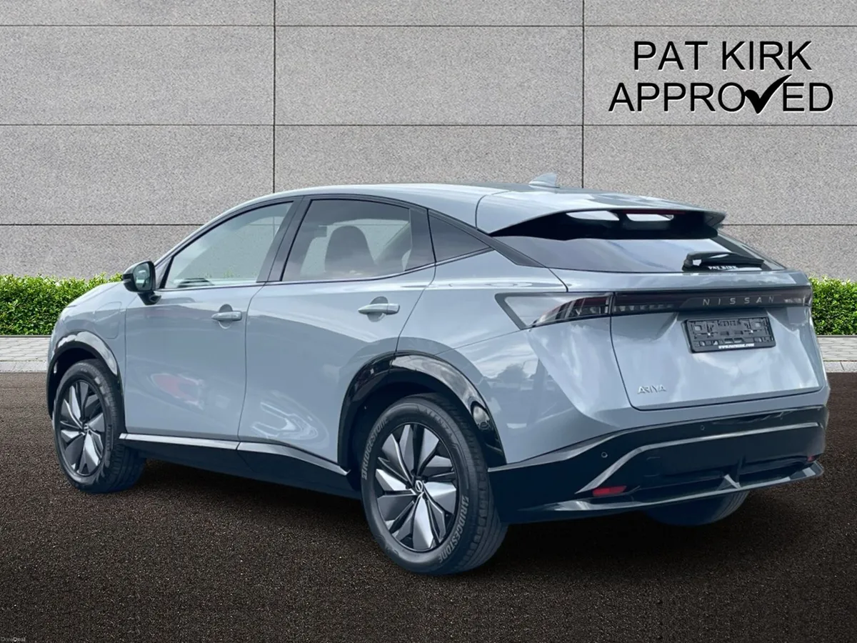Nissan Ariya Electric Hatchback Advance - Image 3