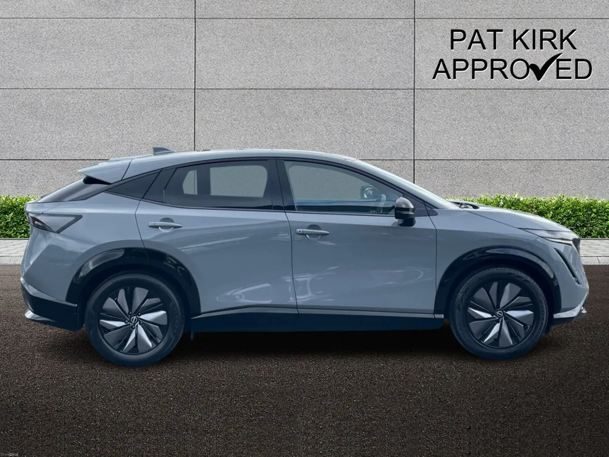 Nissan Ariya Electric Hatchback Advance - Image 4