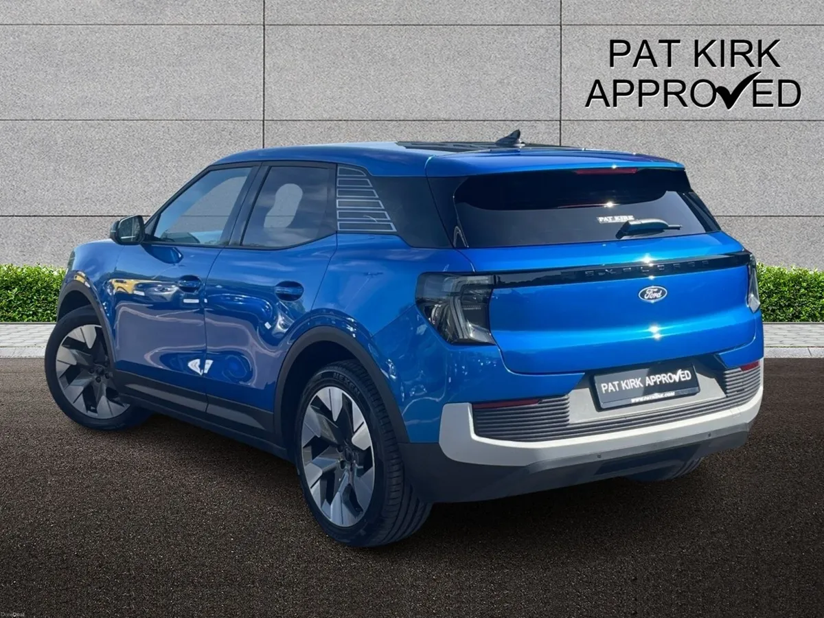 Ford Explorer Electric Estate Premium - Image 3