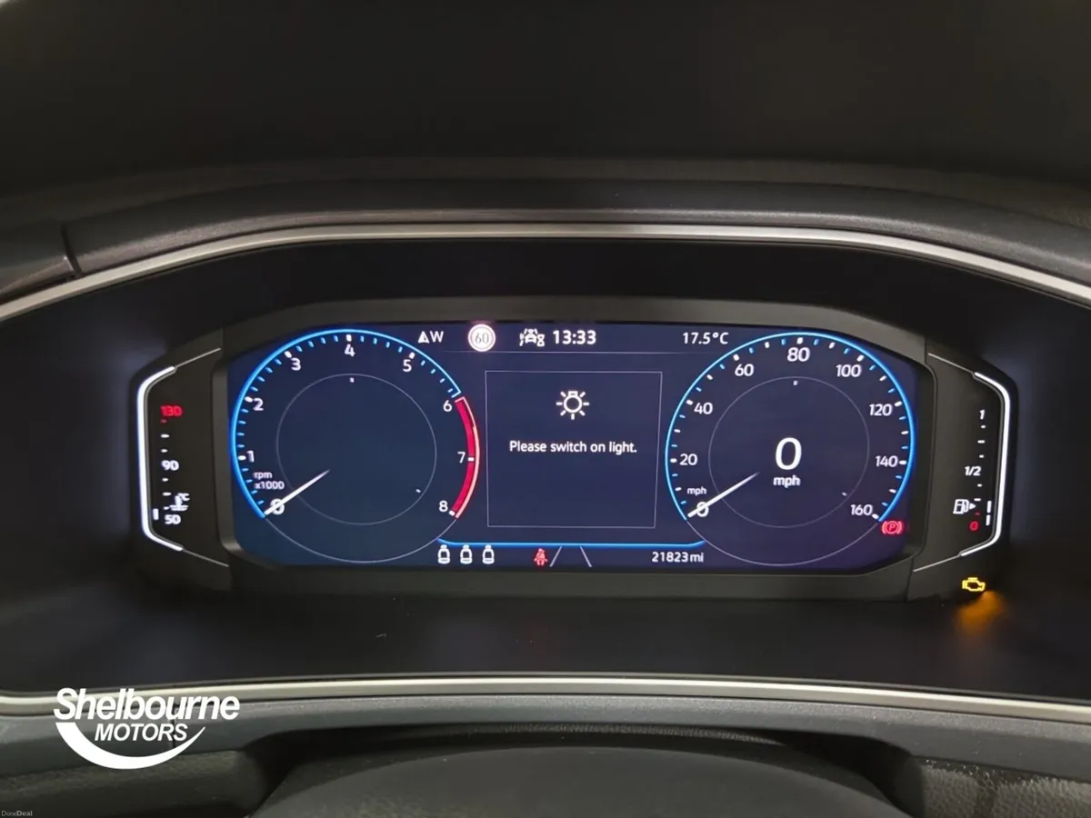Volkswagen T-roc STYLE TSI - Image 6