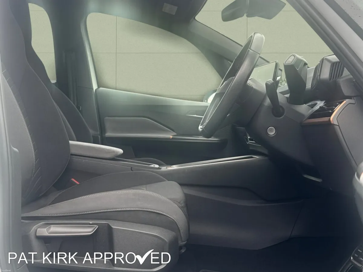 Cupra Born Electric Hatchback V2 - Image 6