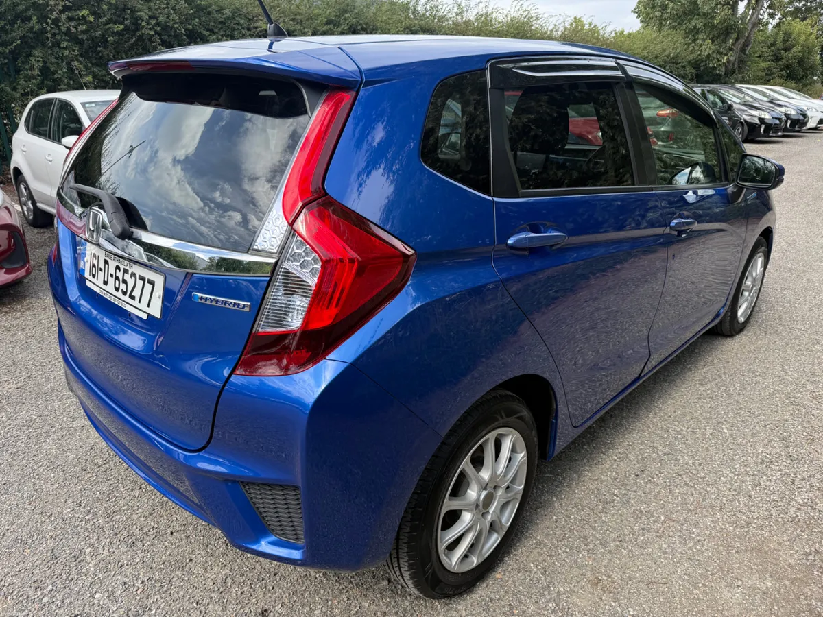 Honda Fit 2016 - Image 4