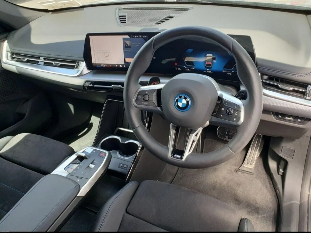 BMW iX1 eDrive20 M Sport - Image 6