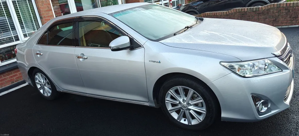 Toyota Camry 2013 - Image 1