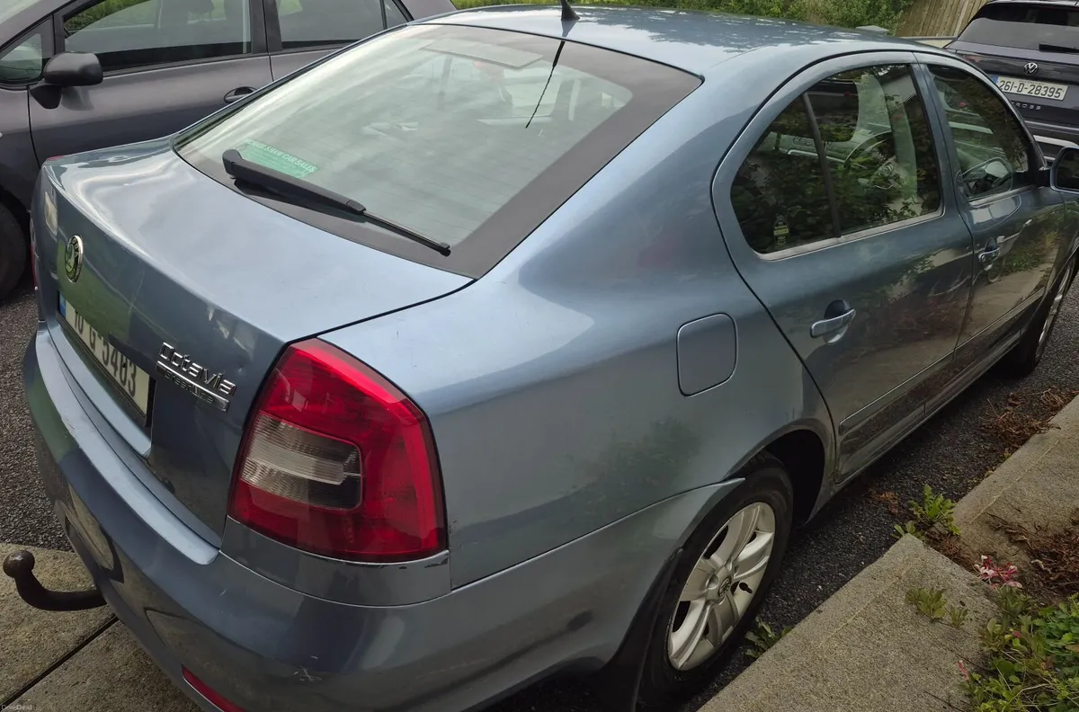 Skoda Octavia 2010 - Image 3