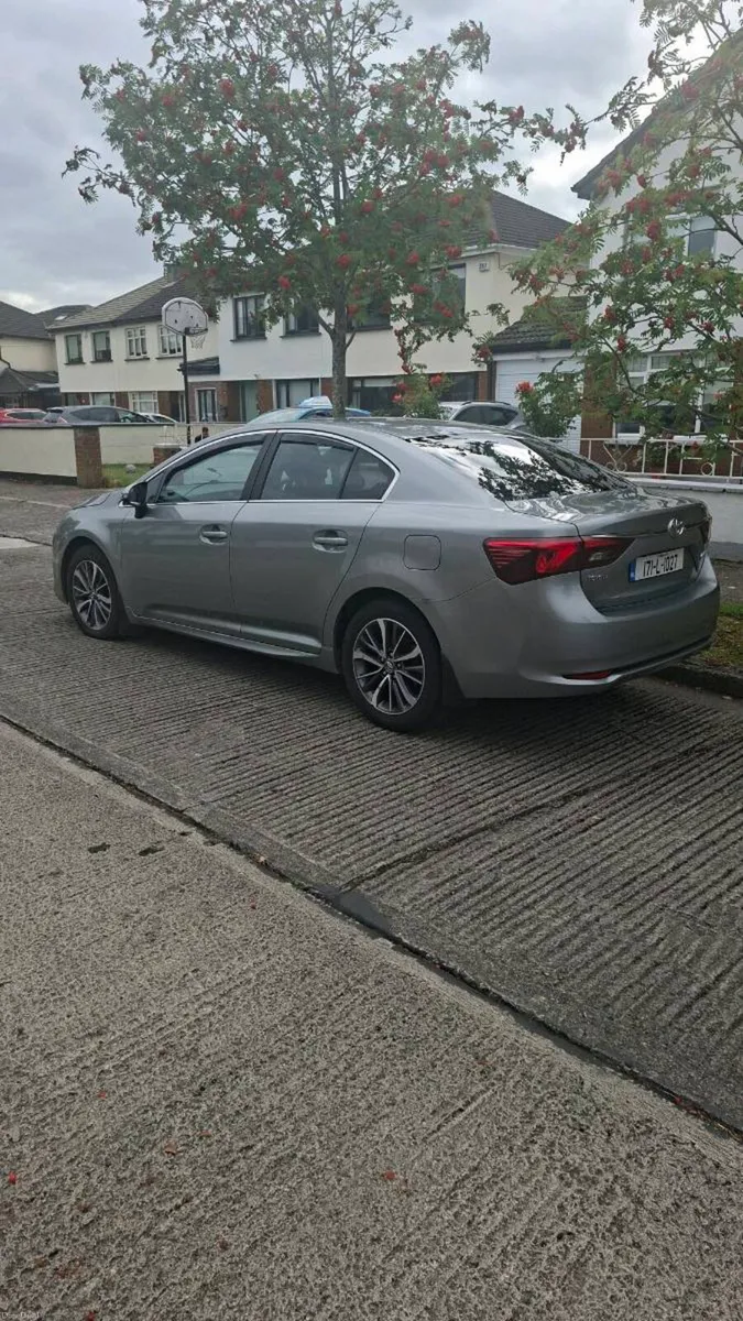 Toyota Avensis 2.0 - Image 3