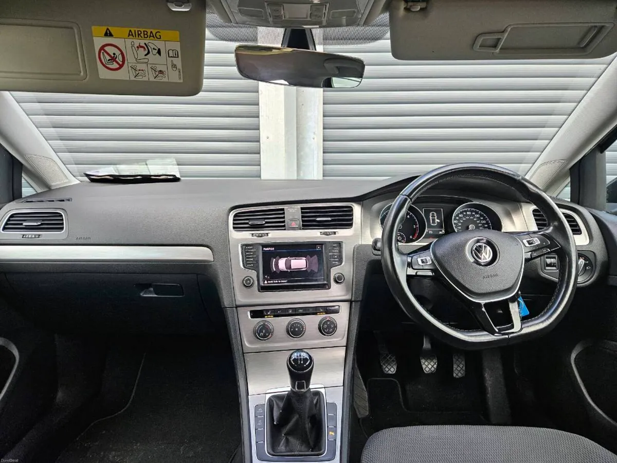 Volkswagen Golf - Image 2
