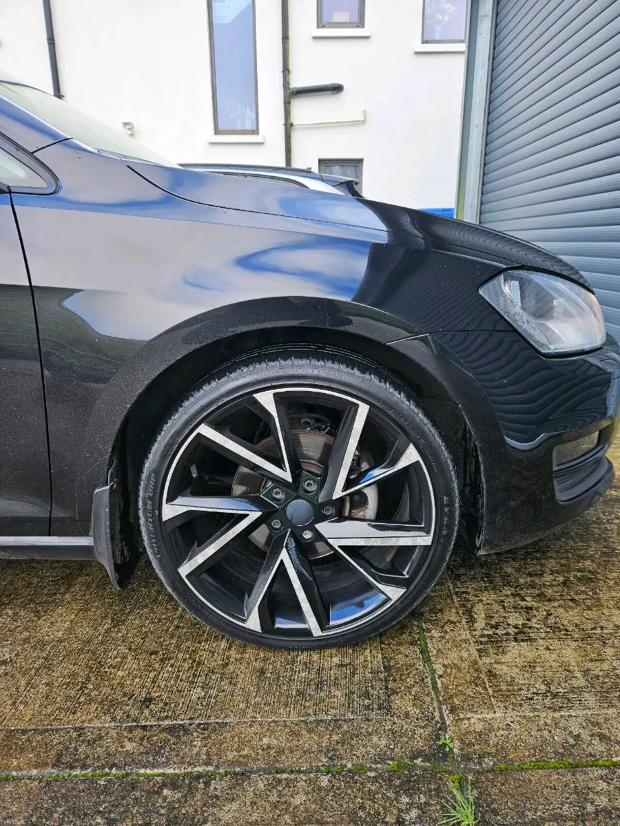 Volkswagen Golf - Image 3