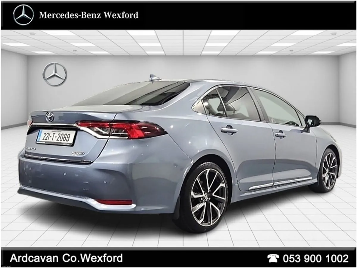 Toyota Corolla Sol 1.8 Hybrrid Saloon - Top Spec - Image 4