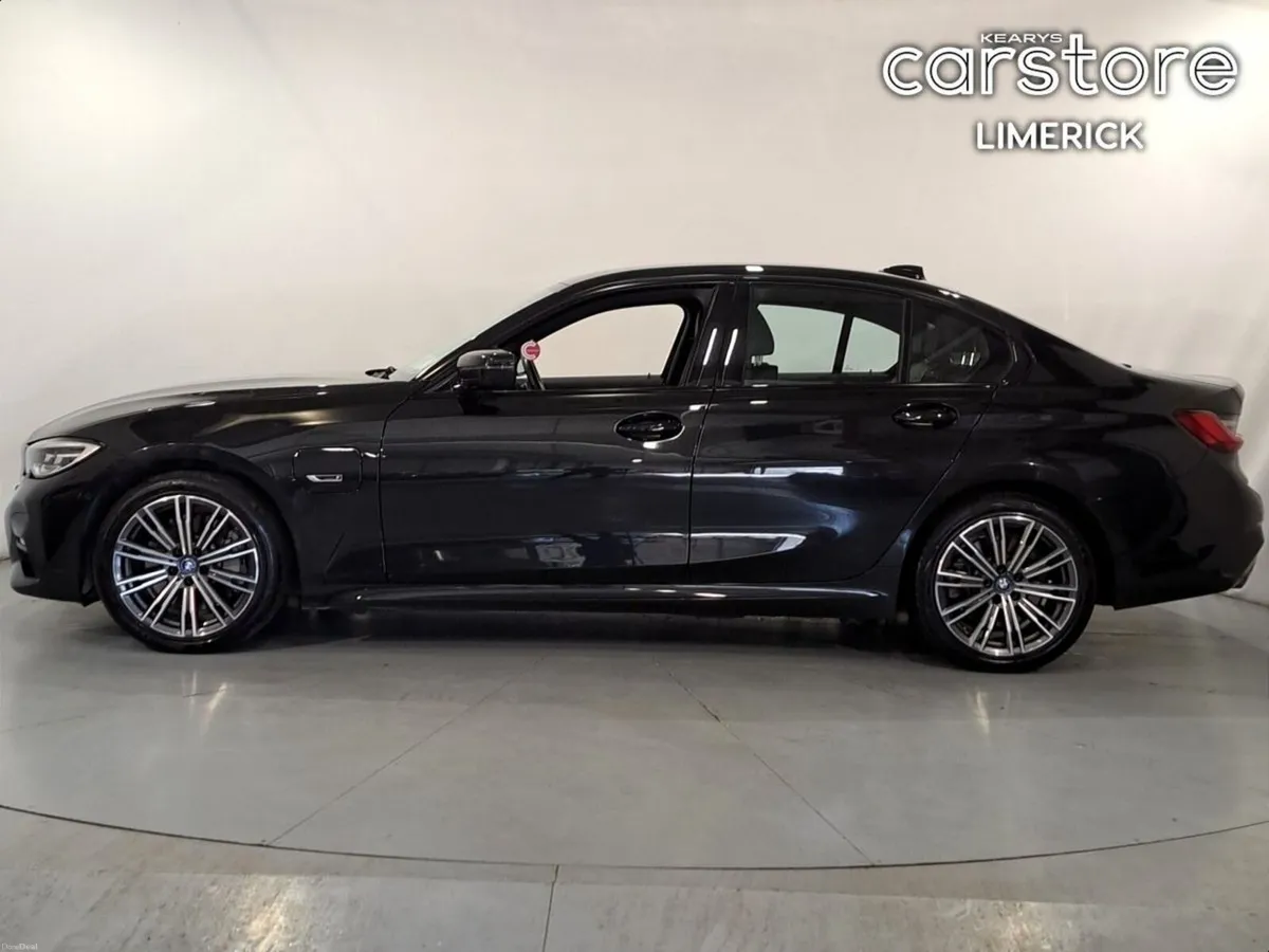 BMW 3-Series 330e M Sport Auto - Image 6