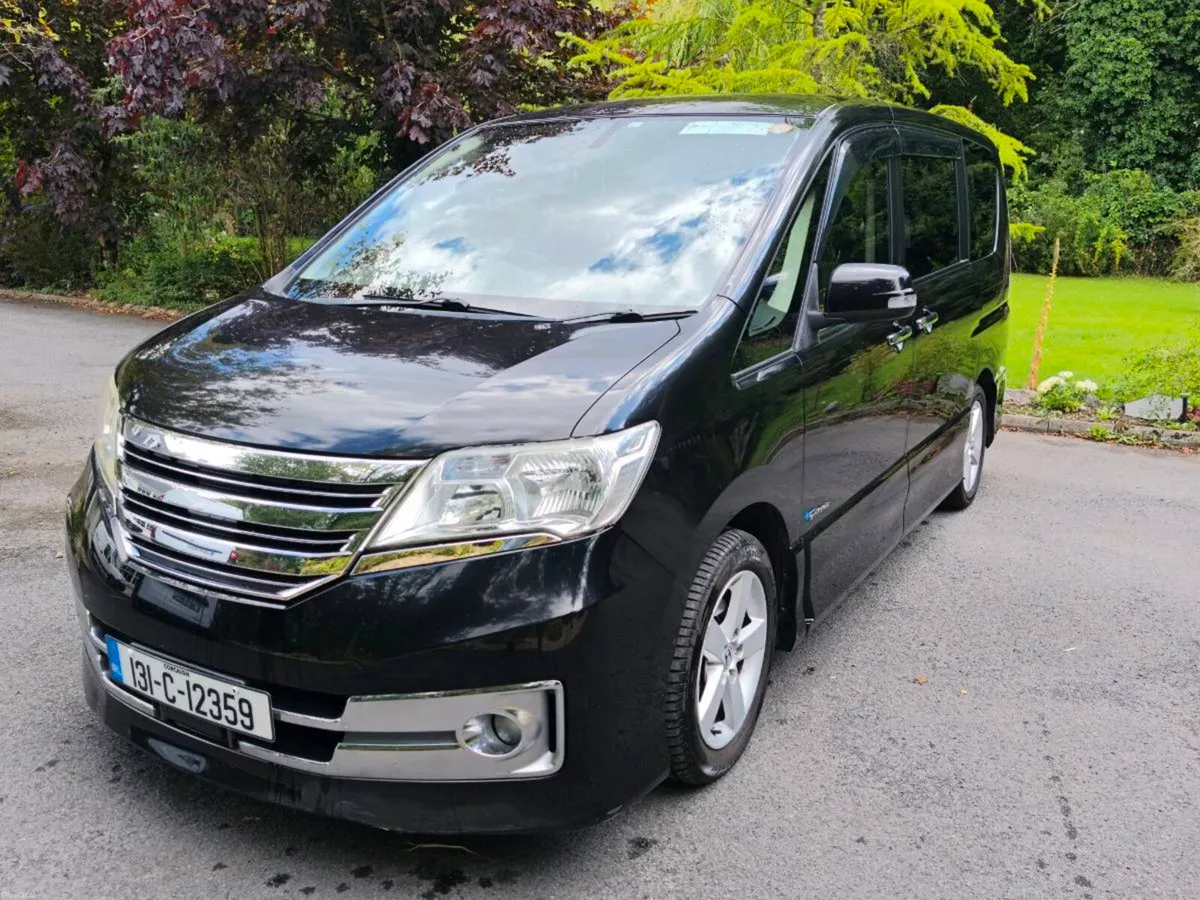 Nissan Serena Rider Hybrid 8 Seats - Image 5