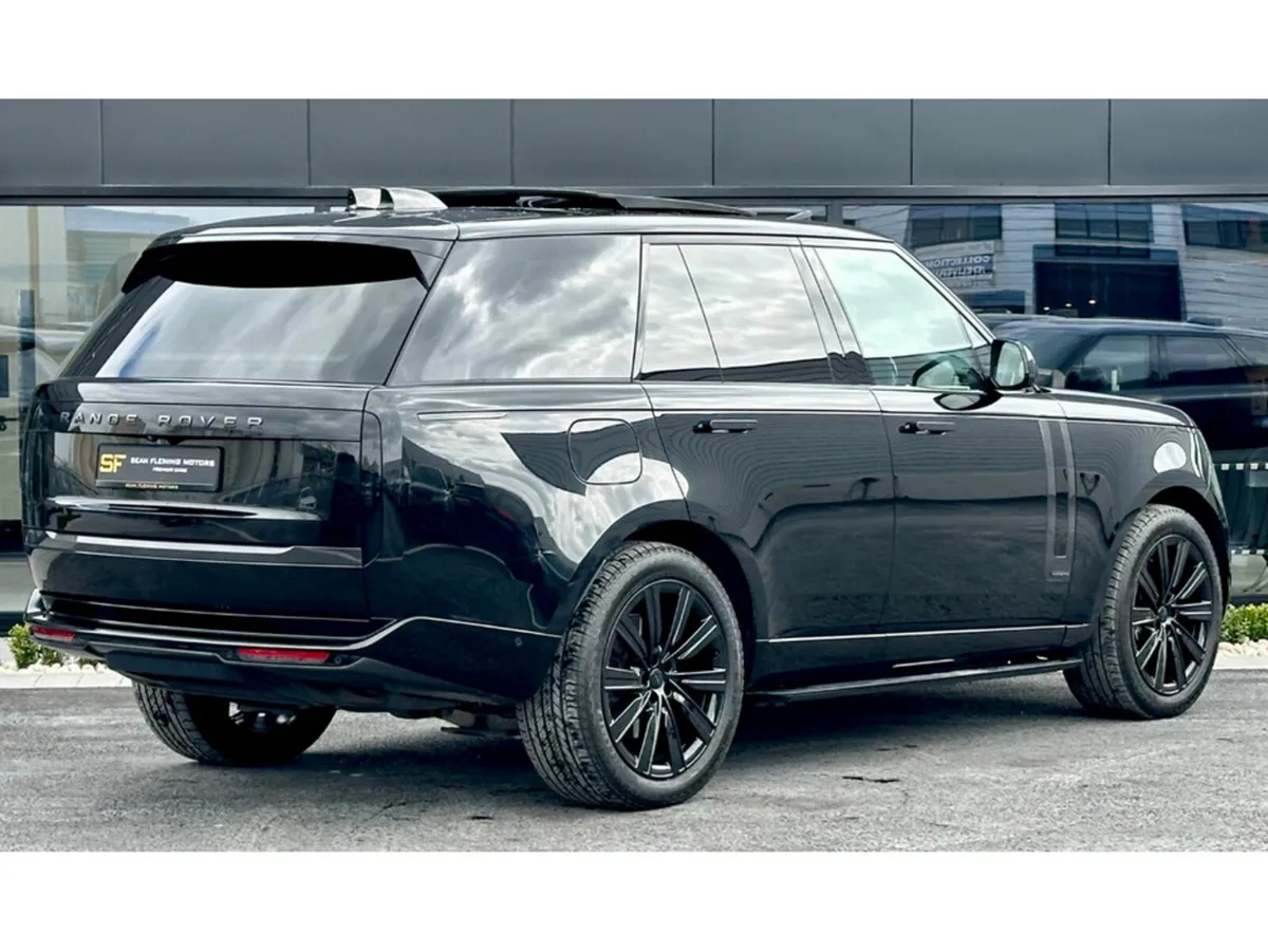 Land Rover Range Rover P550 Autobiography - Image 4