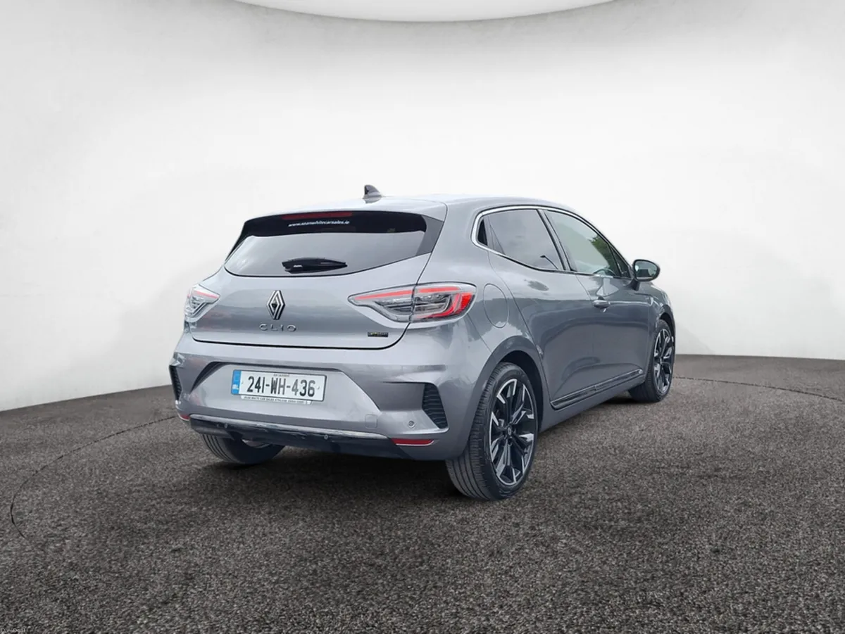 Renault Clio TECHNO E-TECH FULL HYBRID - Image 5