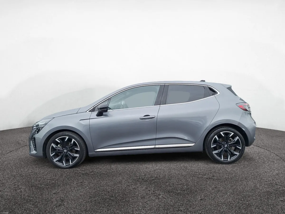 Renault Clio TECHNO E-TECH FULL HYBRID - Image 3