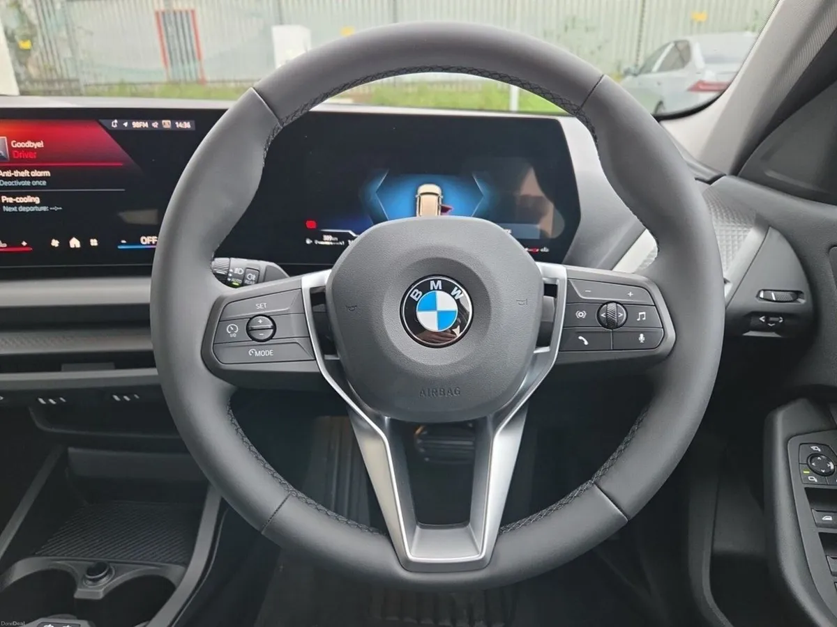 BMW 1-Series 120 Sport - Image 5