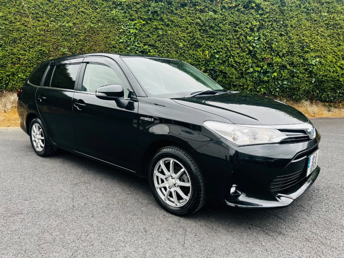 Toyota Corolla ESTATE FIELDER DAA-NKE165G - Image 2