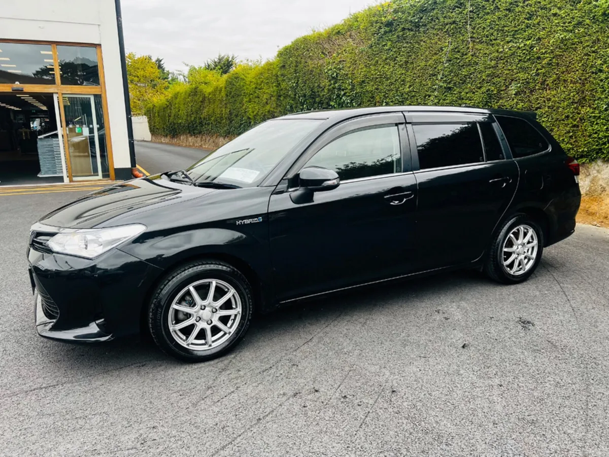 Toyota Corolla ESTATE FIELDER DAA-NKE165G - Image 6