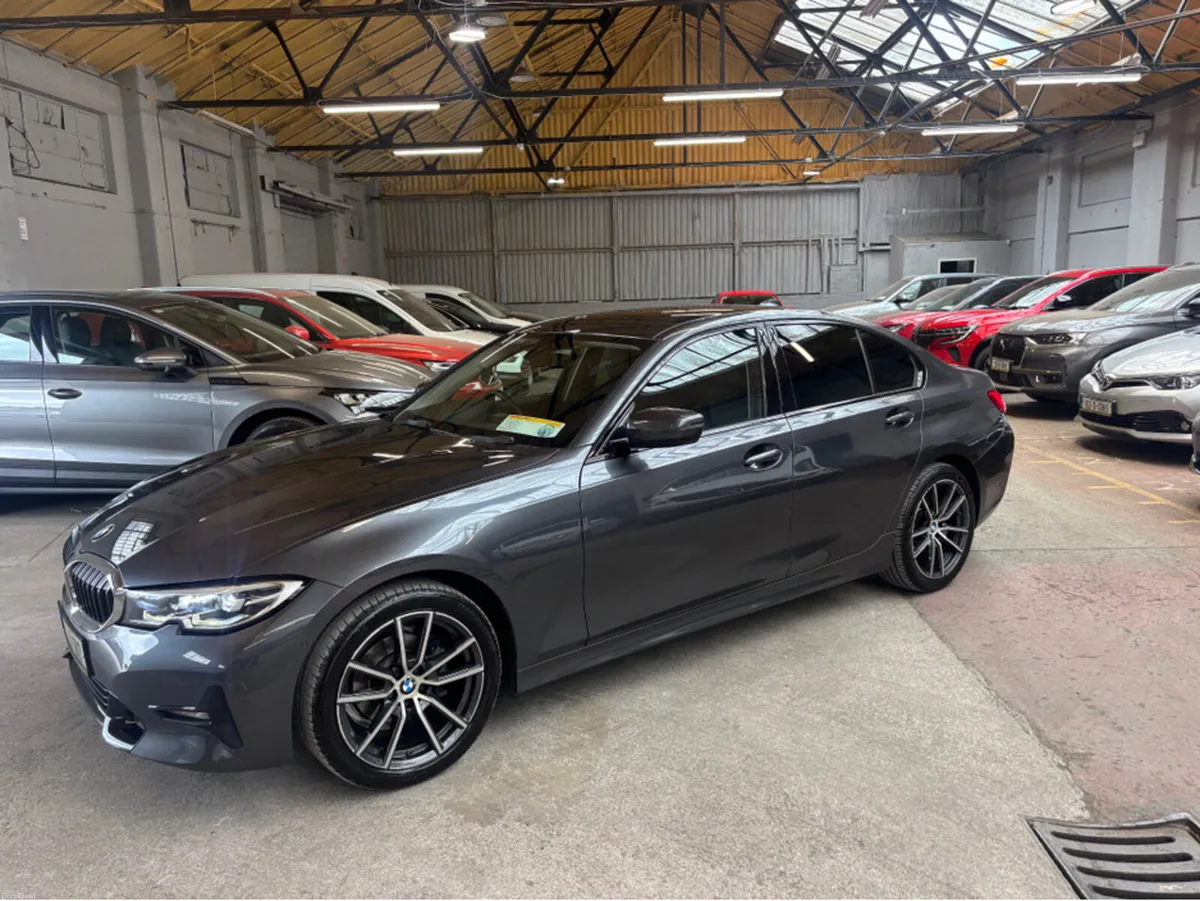 BMW 3-Series I SPORT 3SSN 4DR AUTO - Image 3
