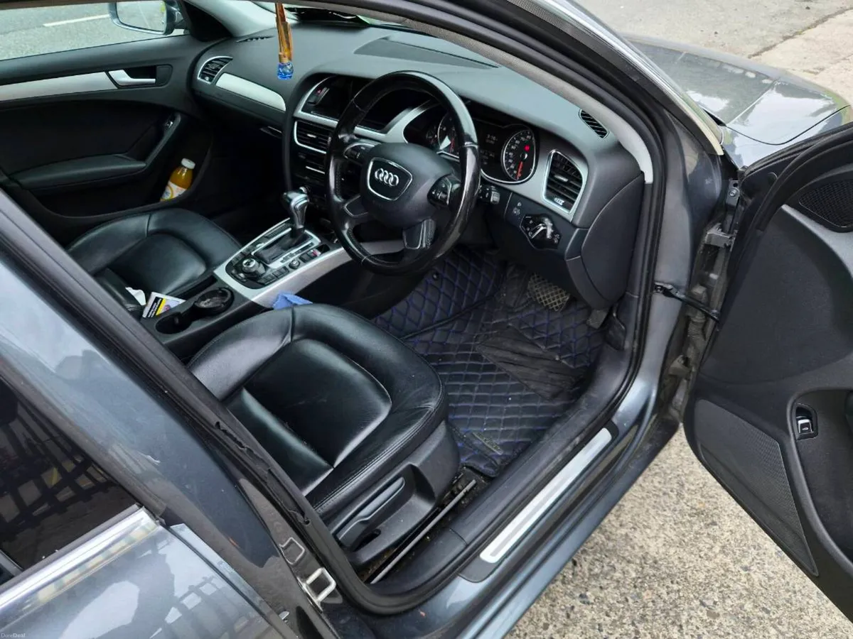 Audi A4 saloon - Image 5