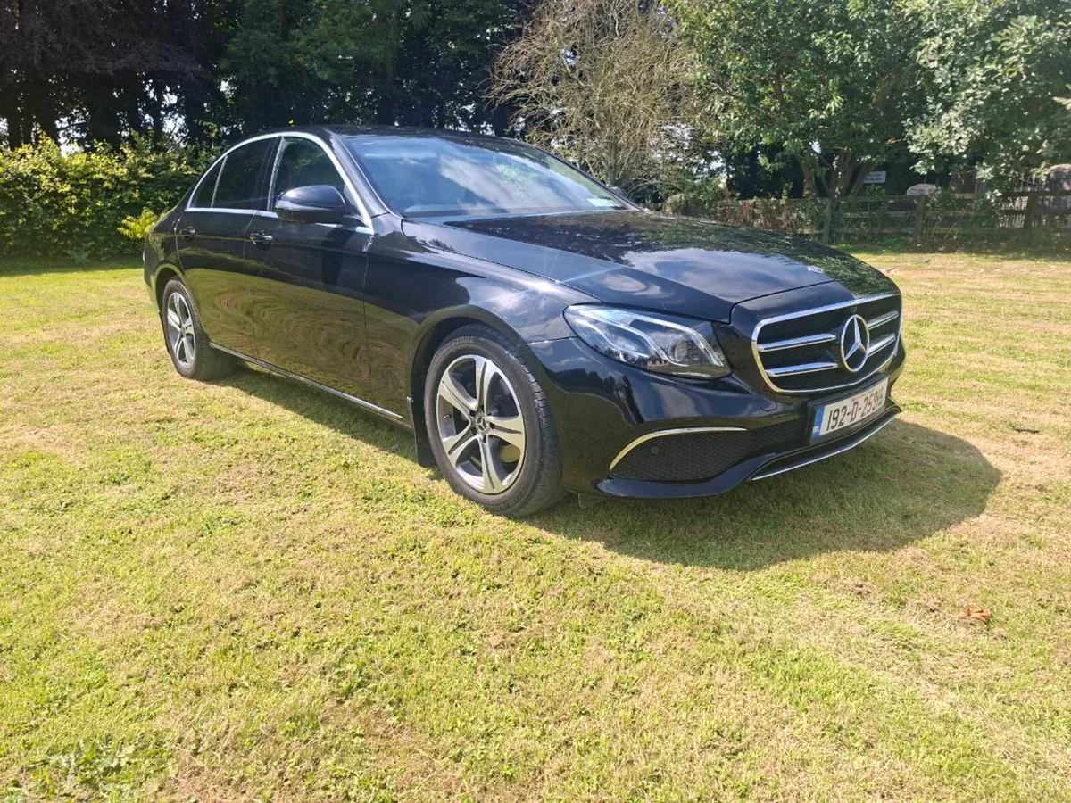 E220 Low Kms - Image 1