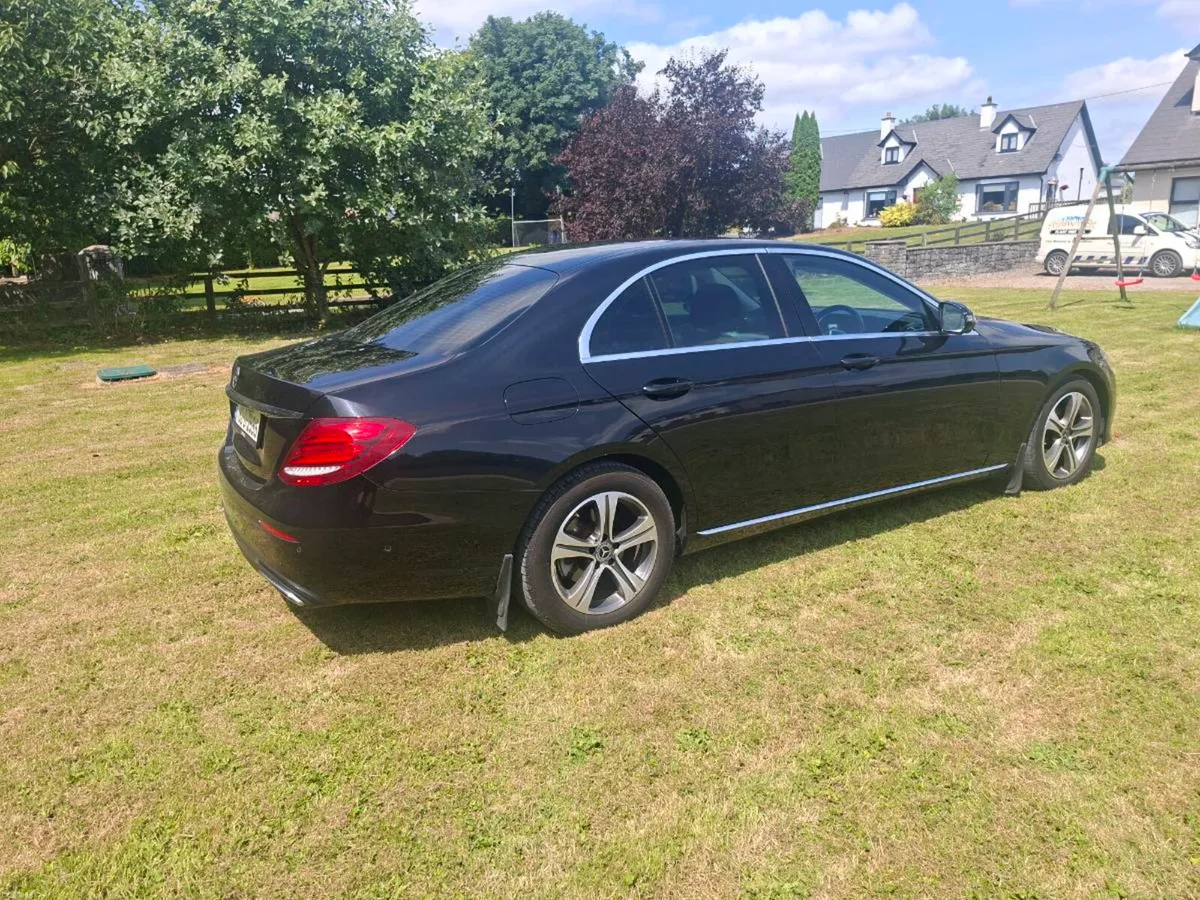 E220 Low Kms - Image 6