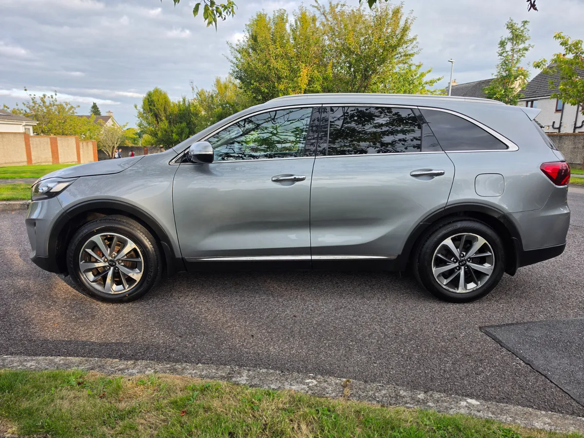 Kia Sorento 2.2 diesel ( New 2 year NCT today ) - Image 5