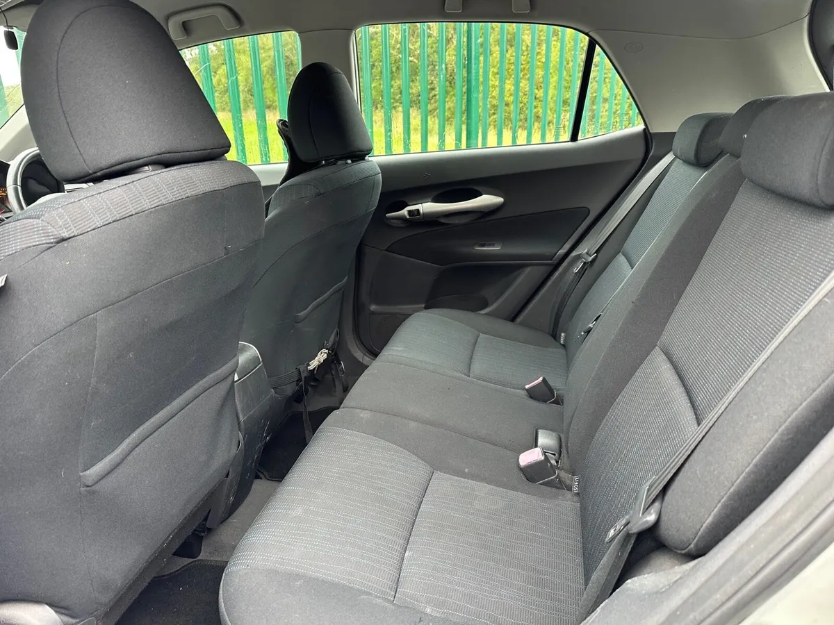 Toyota Auris - Image 6
