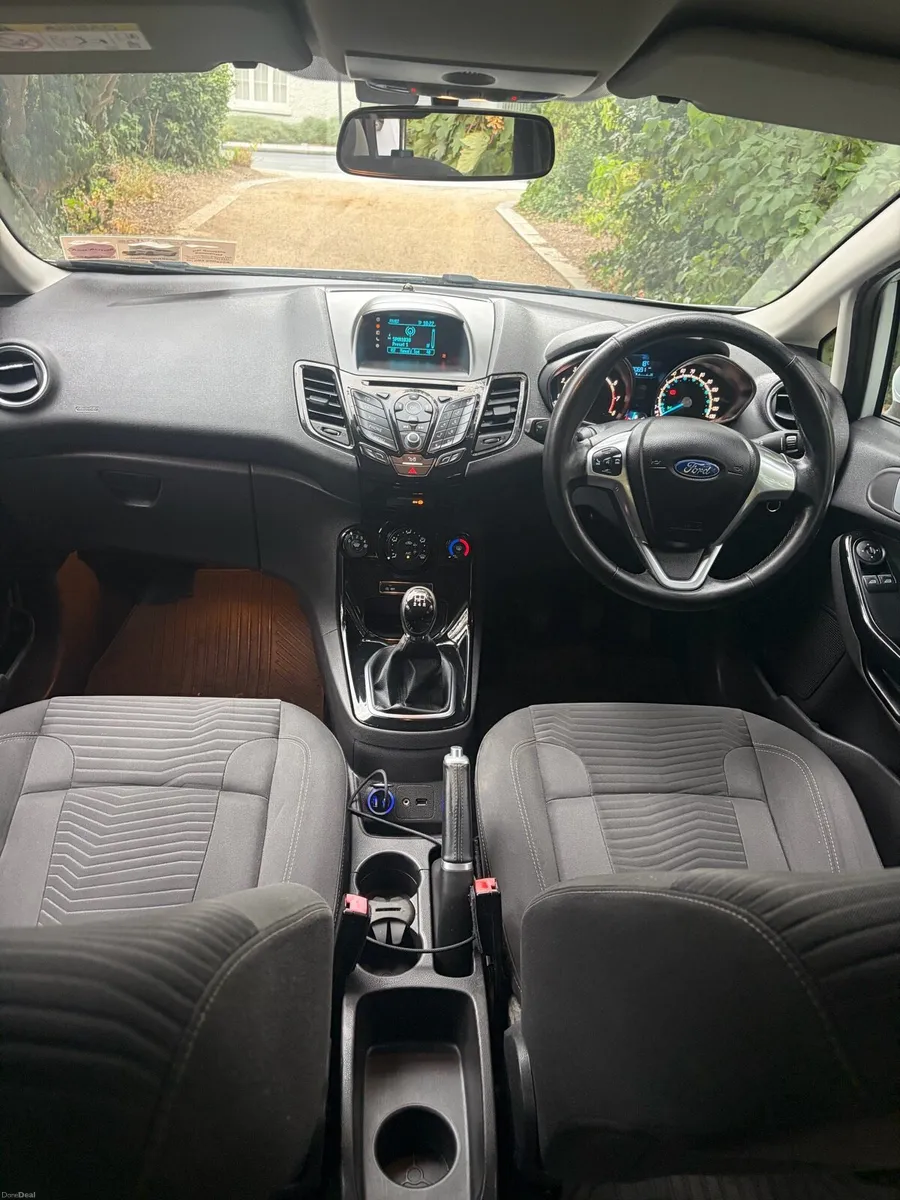 Ford fiesta 151 petrol 1.0, new NCT/TAX - Image 4