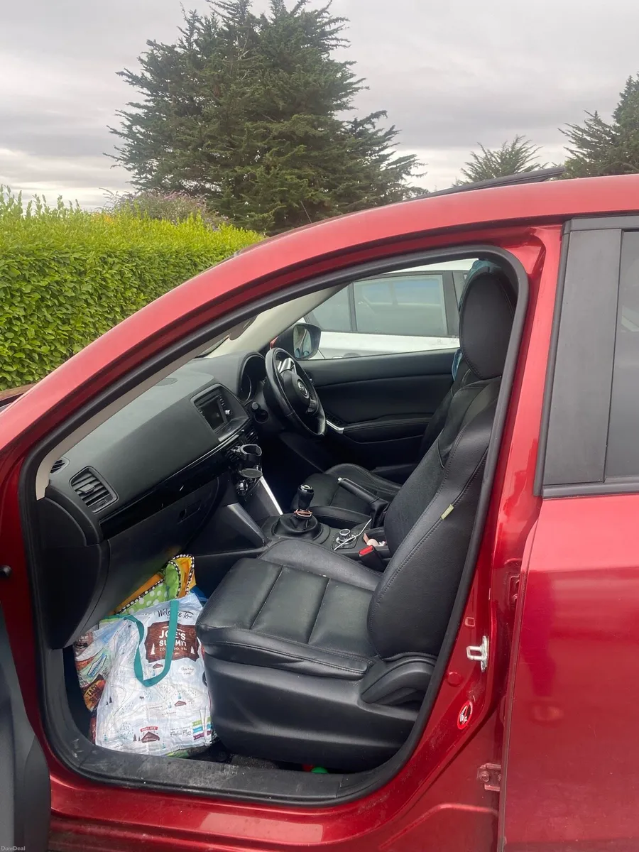 Car - Image 6