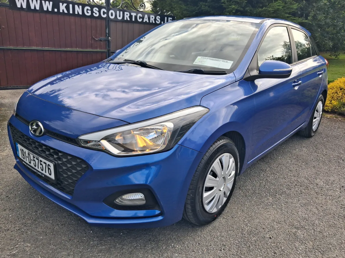 191 Hyundai i20 Deluxe 1.2Petrol Only 82klms... - Image 2