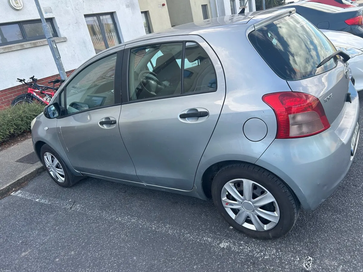 Toyota Yaris 2007 - Image 1