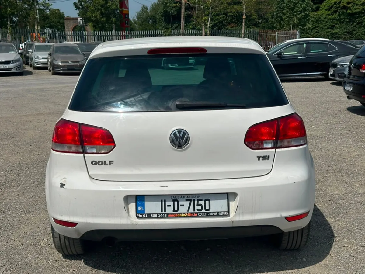 Volkswagen Golf TRENDLINE 1.2 TSI MANUAL 6SPEED FW - Image 5