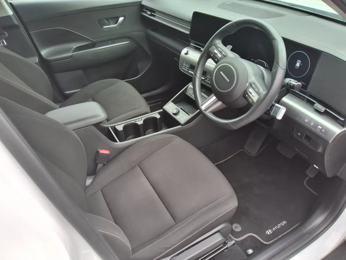 Hyundai KONA HYBRID ELEGANCE - Very Low kms - - Image 6