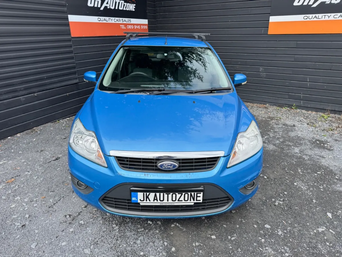 Ford Focus STYLE 5DR - Image 2