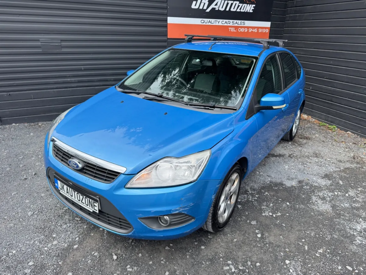 Ford Focus STYLE 5DR - Image 3