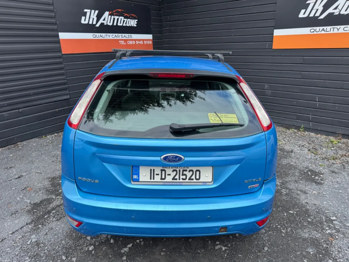Ford Focus STYLE 5DR - Image 5