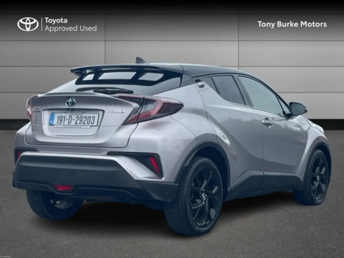 Toyota C-HR LunaSport - BiTone - 1.8 Hybrid – - Image 2