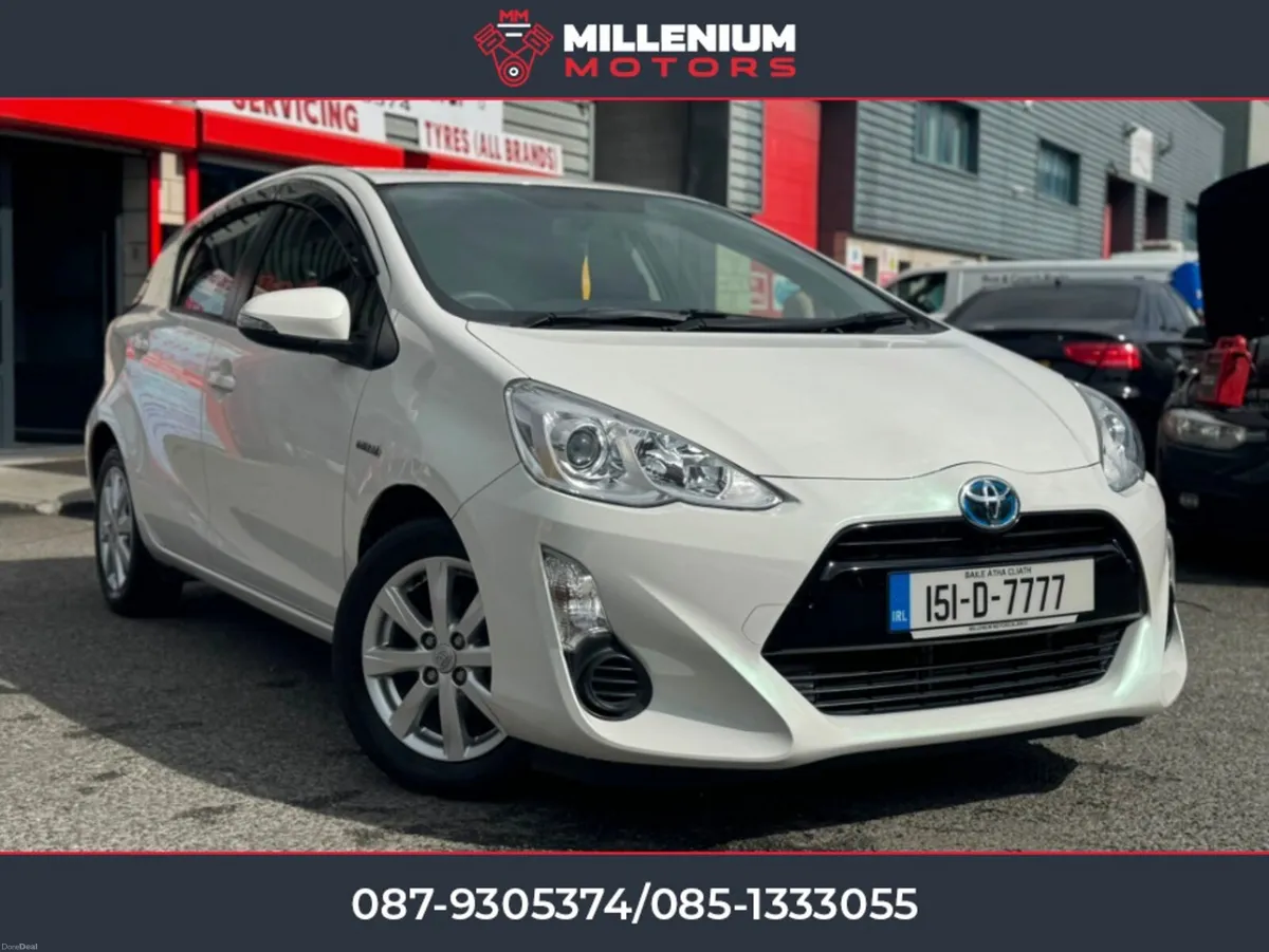 Toyota Aqua LOW KMS//TOP SPEC// - Image 1