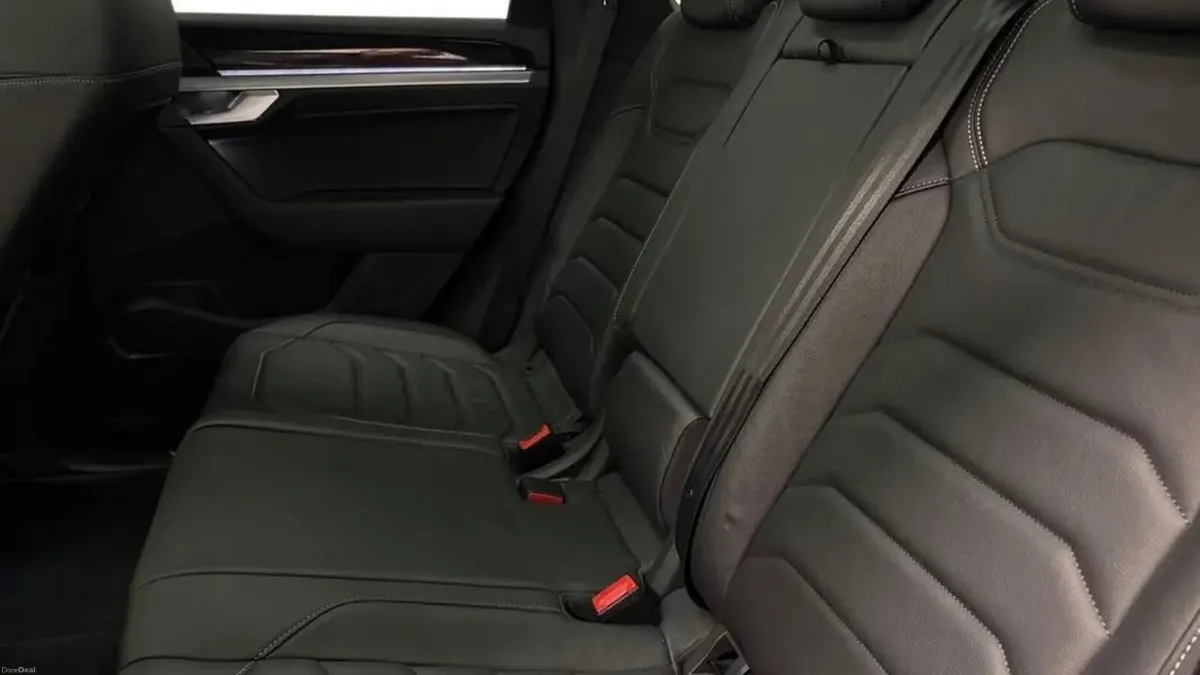 3.0 TDI V6 Black Edition SUV 5dr Diesel Tiptronic - Image 5
