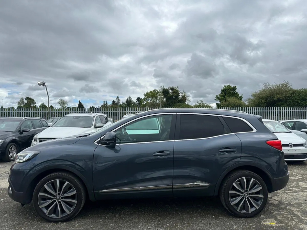 Renault Kadjar INTENSE 1.2L Automatic Petrol Low M - Image 6