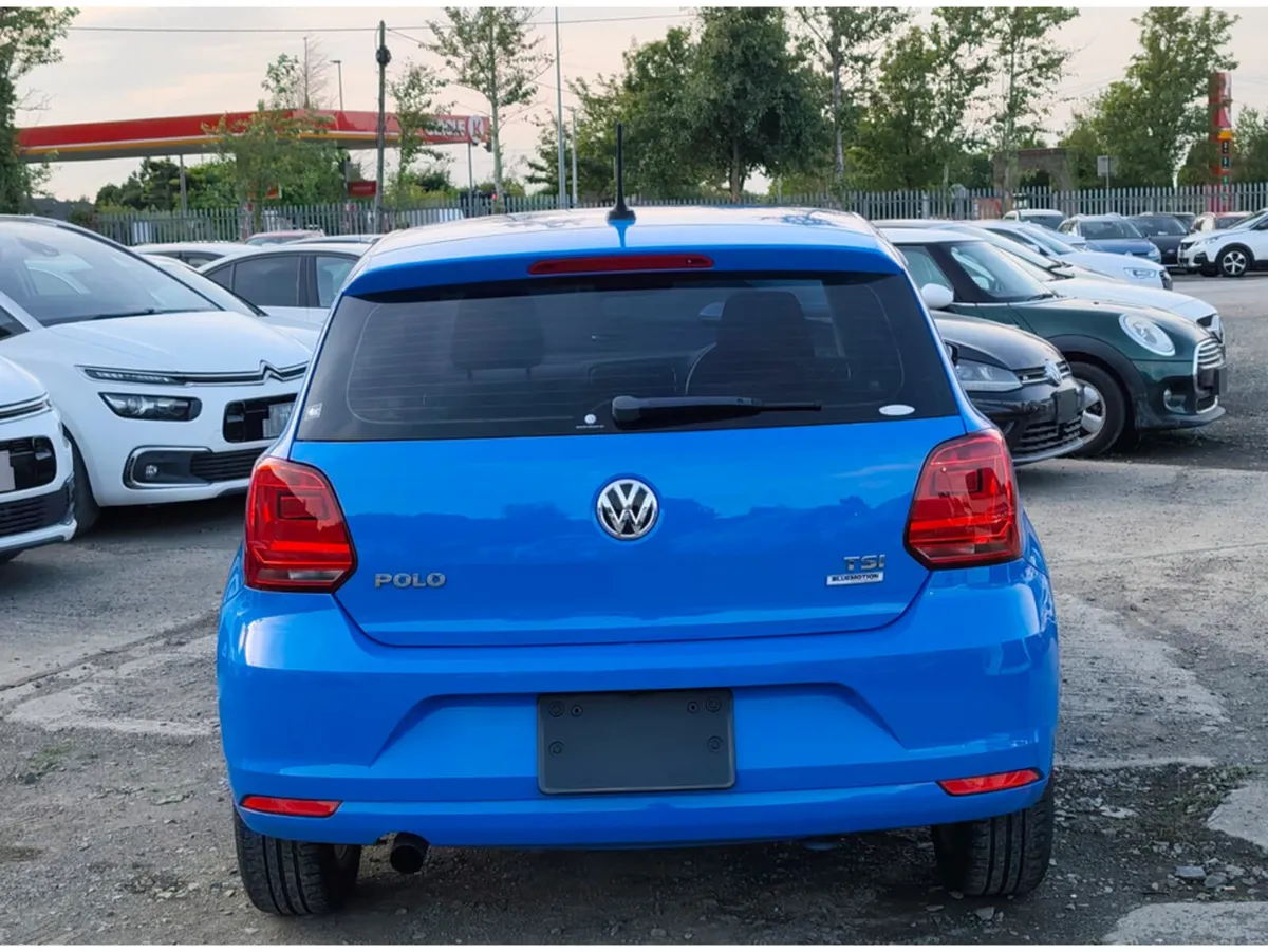 Volkswagen Polo LOUNGE 1.2L Petrol Automatic - Low - Image 5