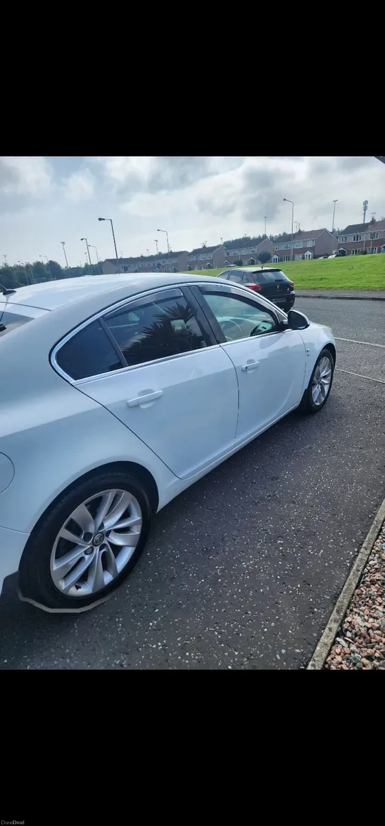Vauxhall Insignia 2012 - Image 3