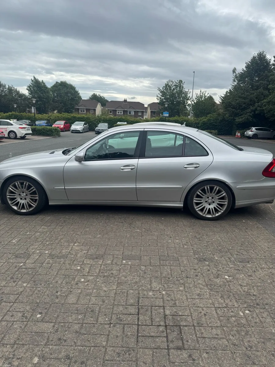 Mercedes Benz E Class Sport - Image 3
