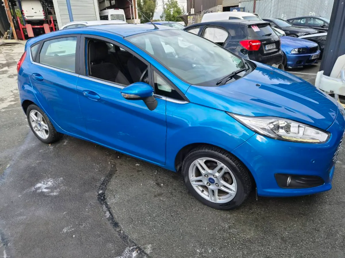 Ford fiesta (NEW NCT) - Image 3