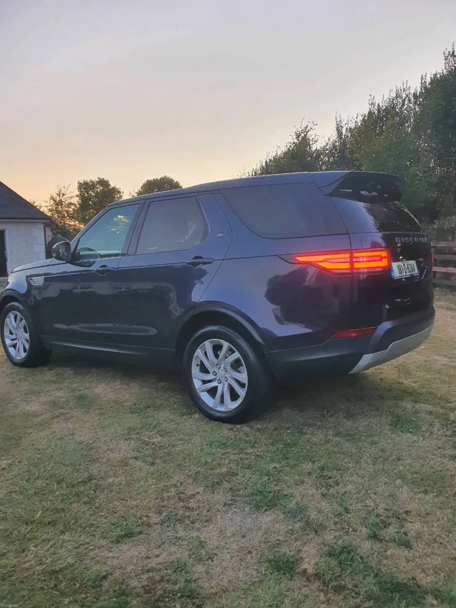 LAND ROVER DISCOVERY HSE 2018 - Image 4
