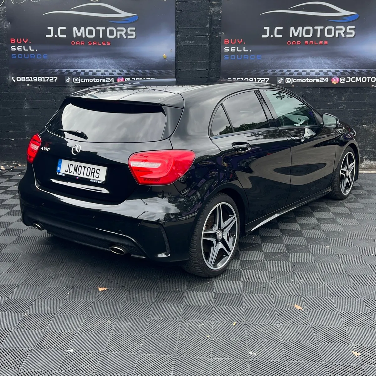2014 Mercedes A180 AMG Line Premium Plus - Image 6