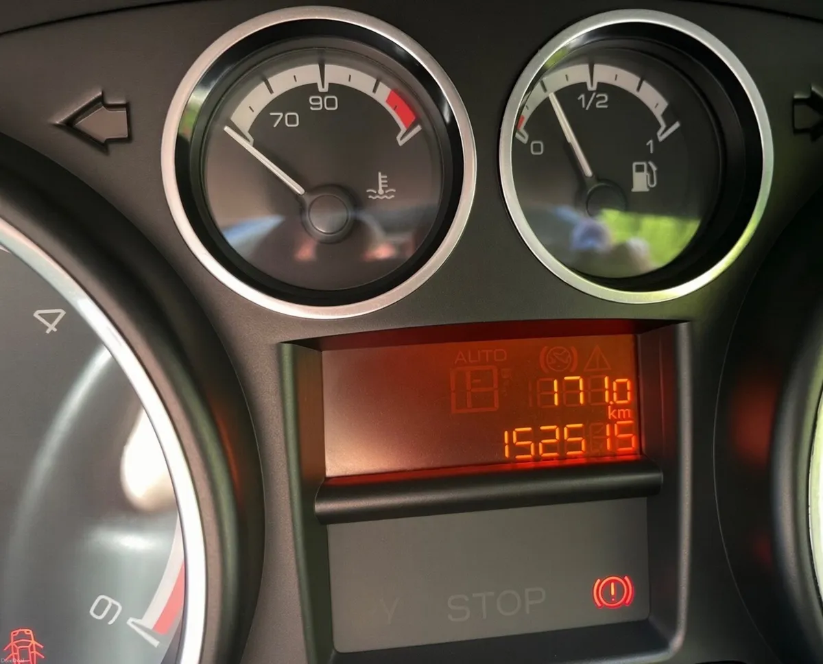 Peugeot 308 2012 - Image 5